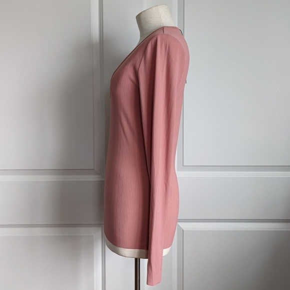 rag & bone Zoe Top Deep Vee Long Sleeve Ribbed Crepe Fitted Mauve L NWT - Picture 9 of 14